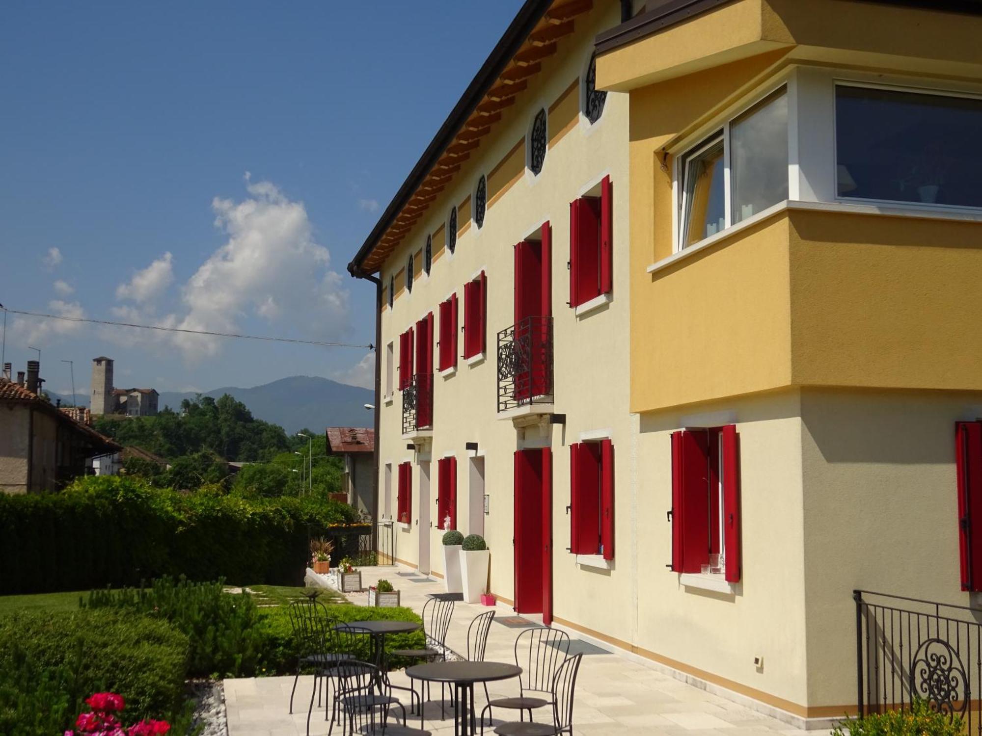 Casa Novecento Bed & Breakfast Feltre Exterior foto
