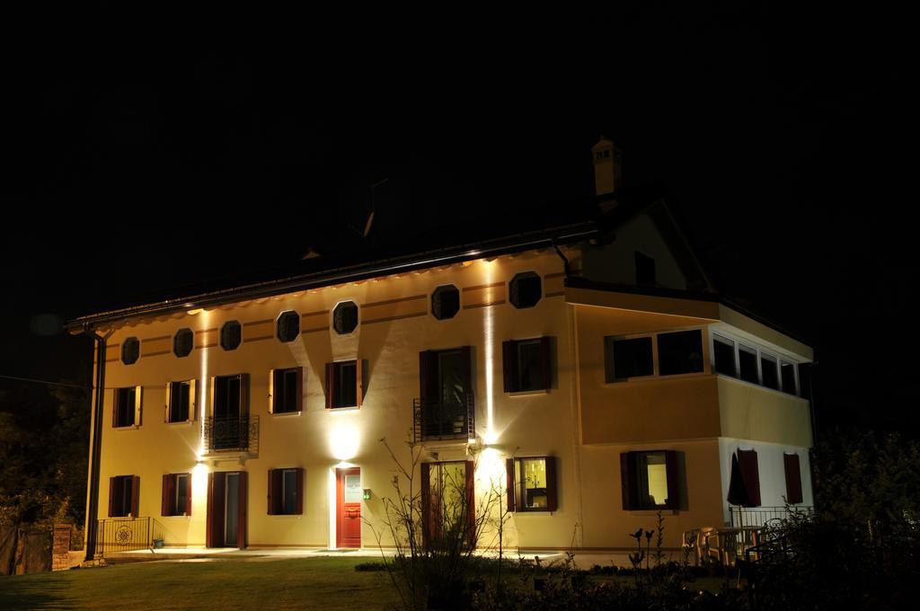 Casa Novecento Bed & Breakfast Feltre Exterior foto